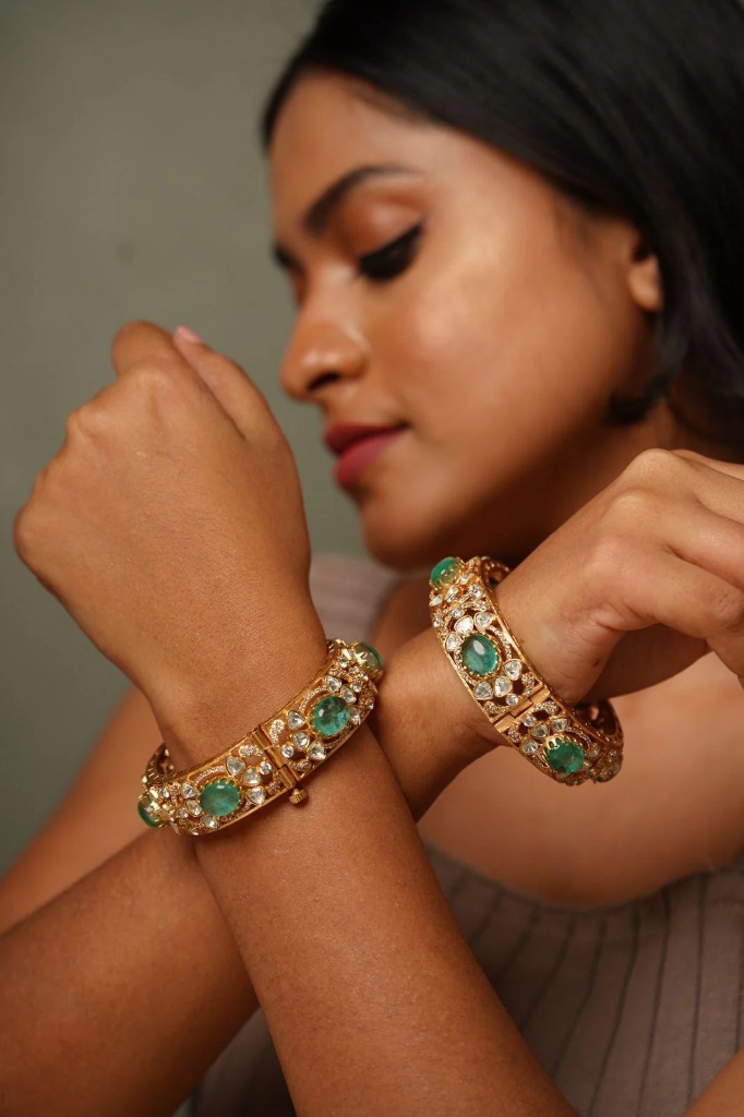 Traditional Matte Gold Indian Openable Bangle