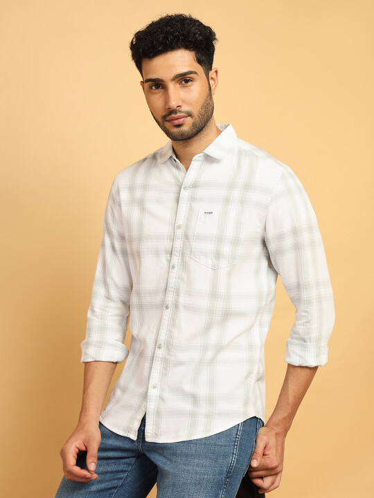 Men Checked White Regular Fit Shirt
