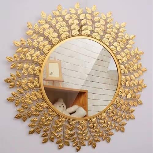 Round Decorative Wall Mirror For Home, Thickness: 5 mm