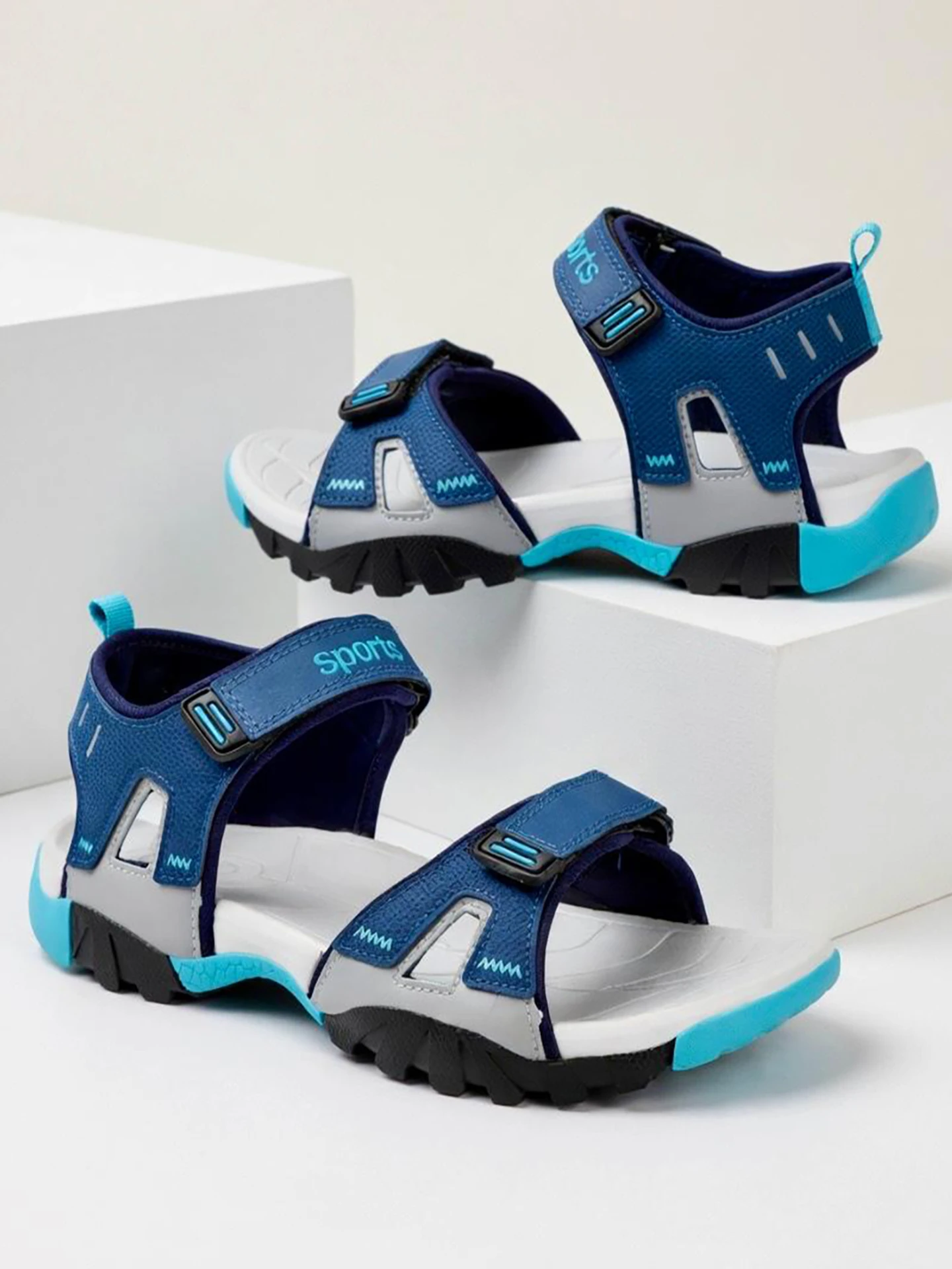 Men’s Sports Sandal Blue (Size 8)