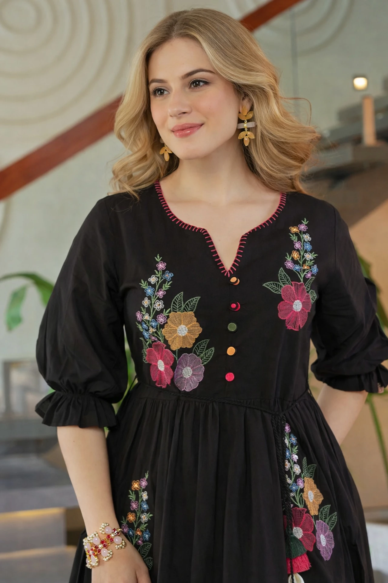 Women Tiered Black Midi/Calf Length Dress