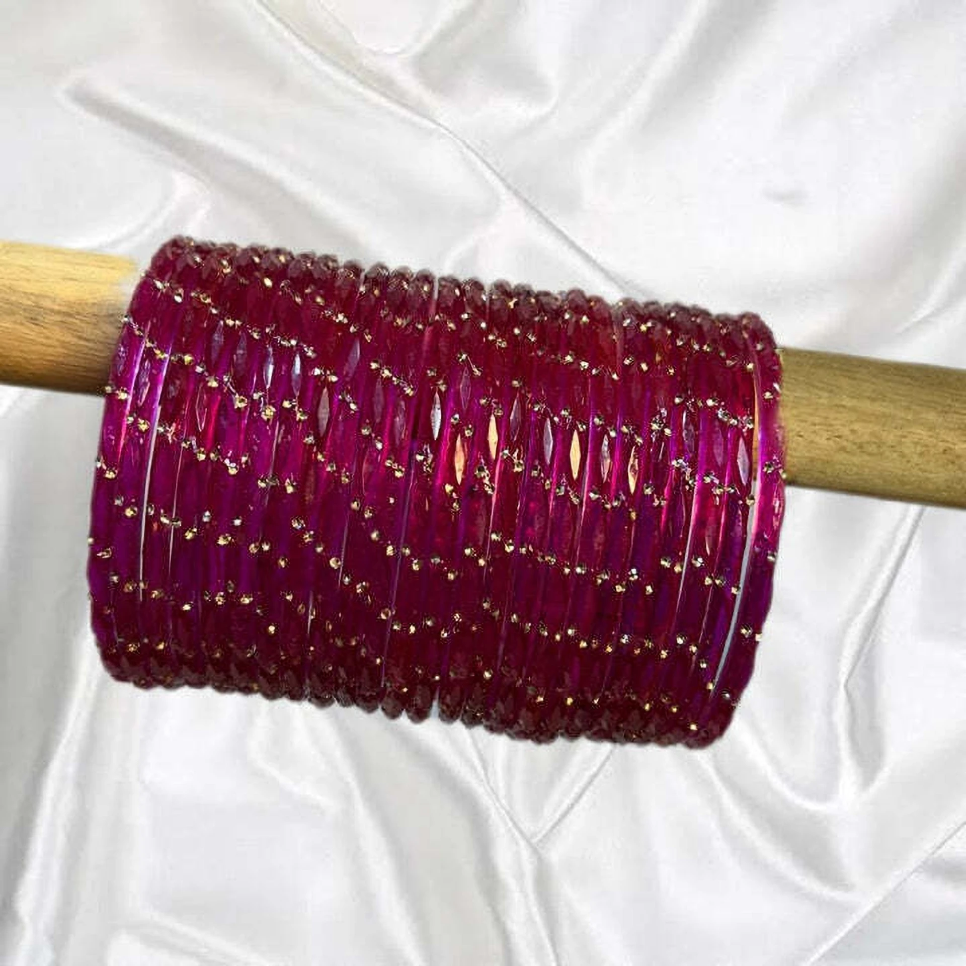 Myba Glass Bangle