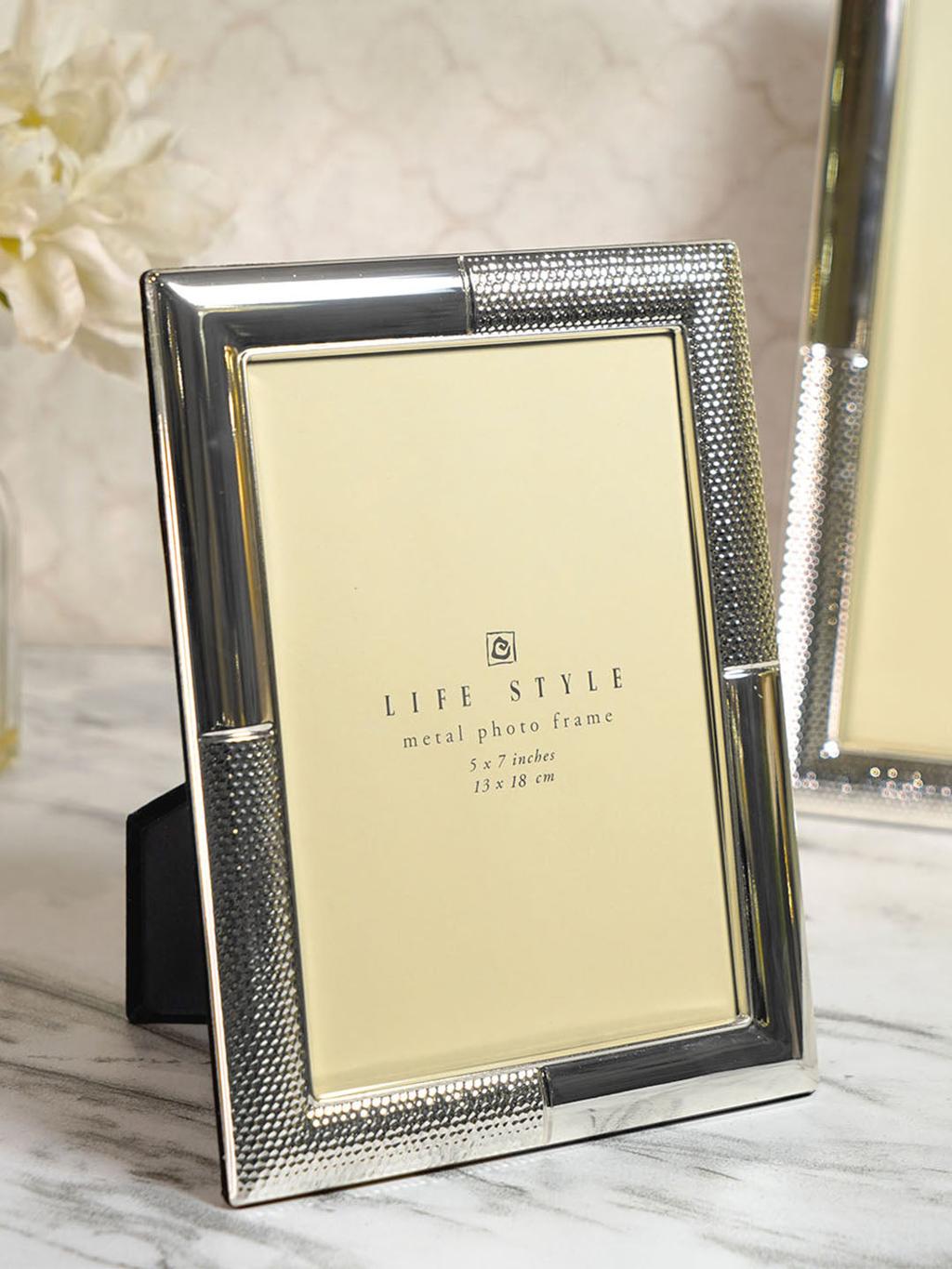 Premium Metal Photo Frame