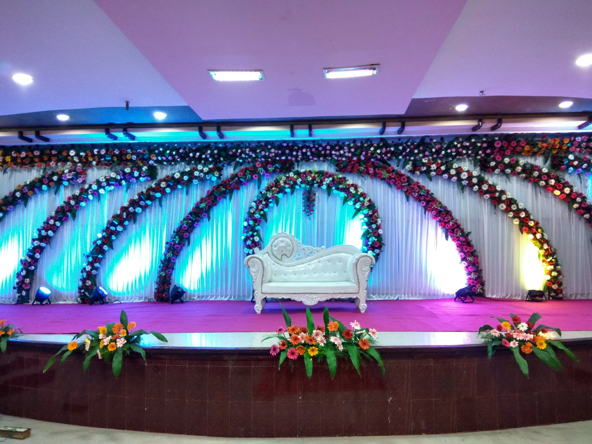 stage decoration