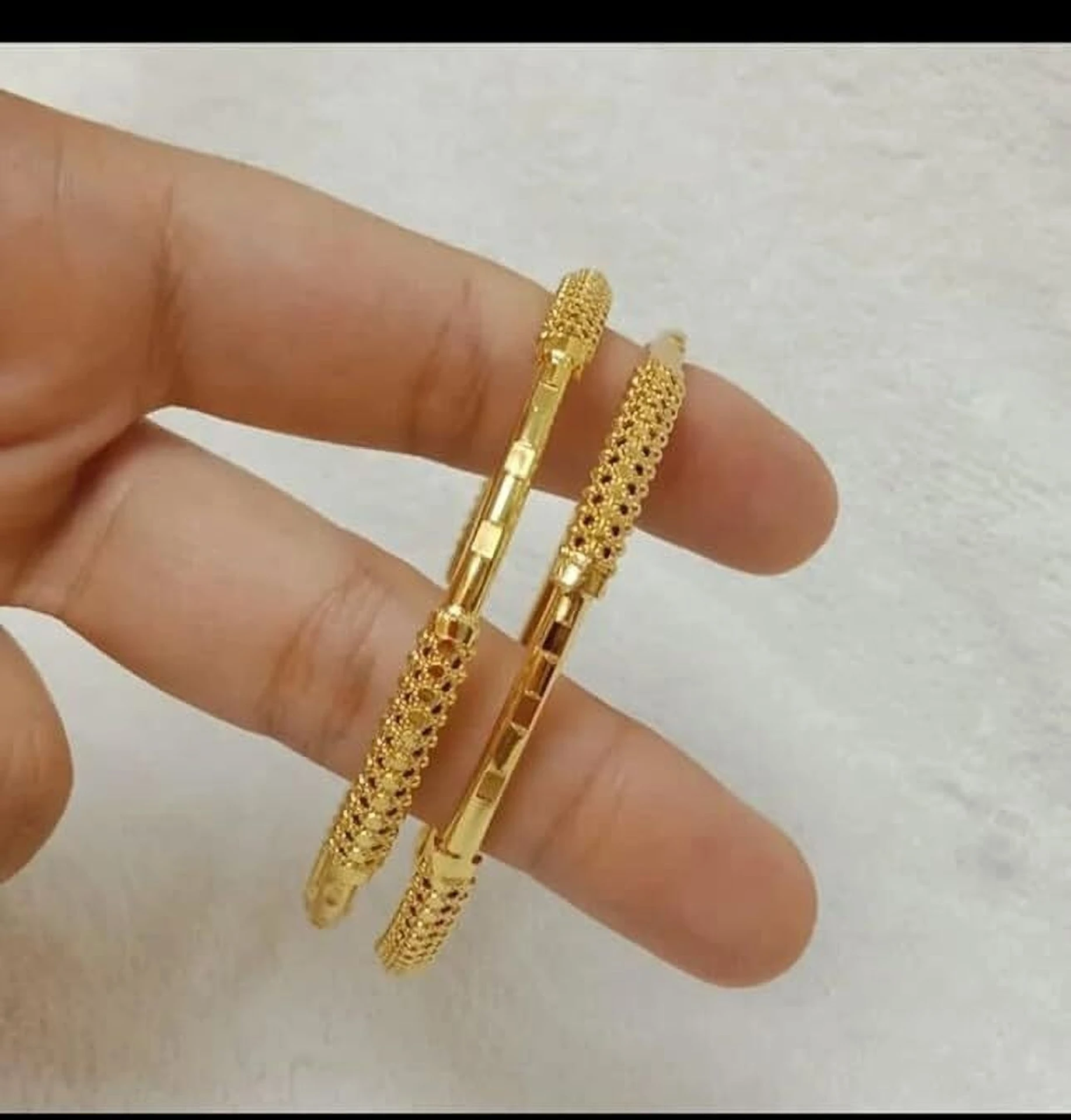 Gold-plated Bangle Set
