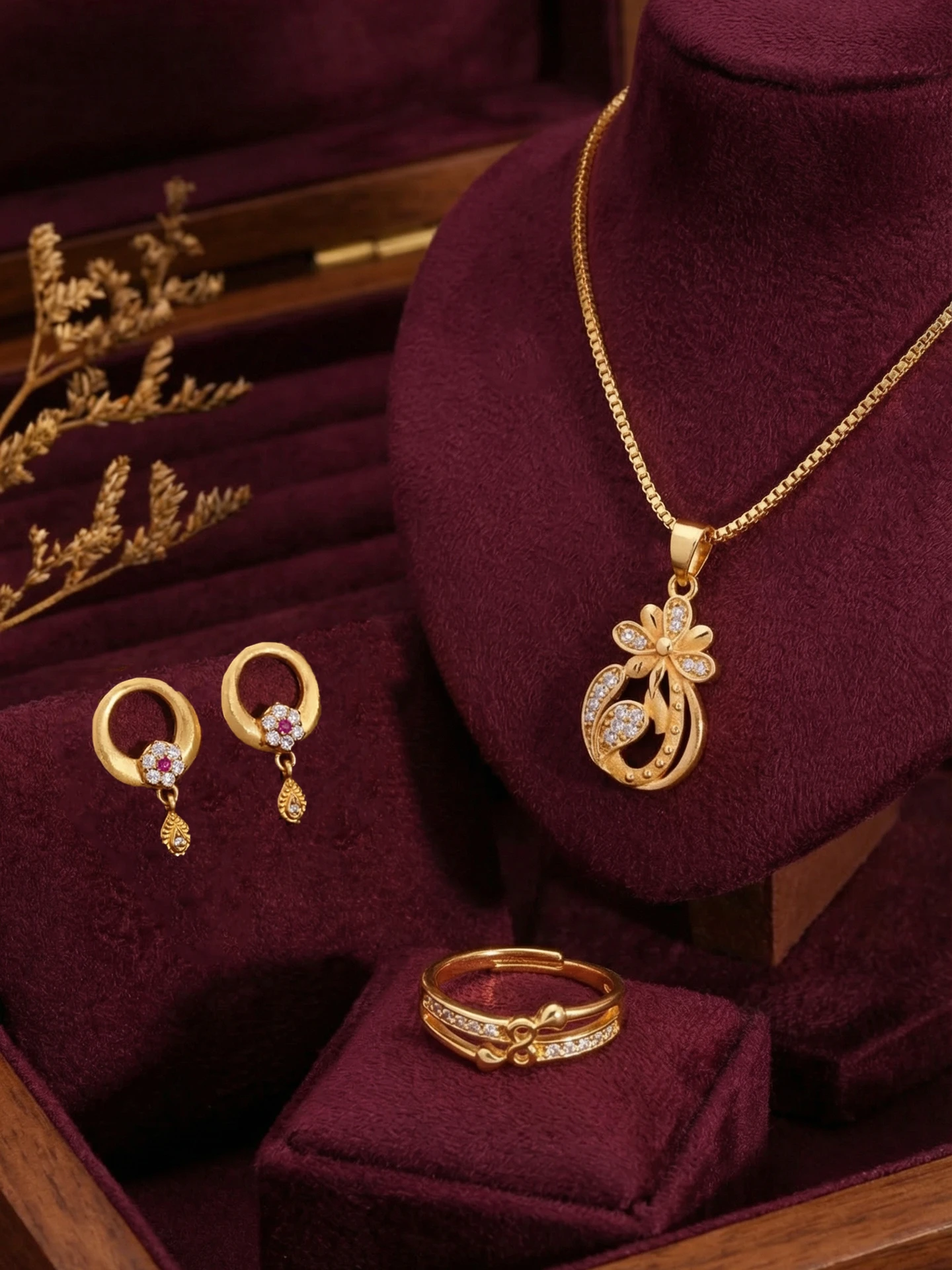 Gold Jewel Set
