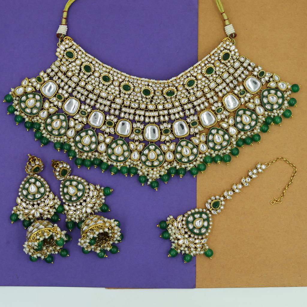 Kundan Necklace Set