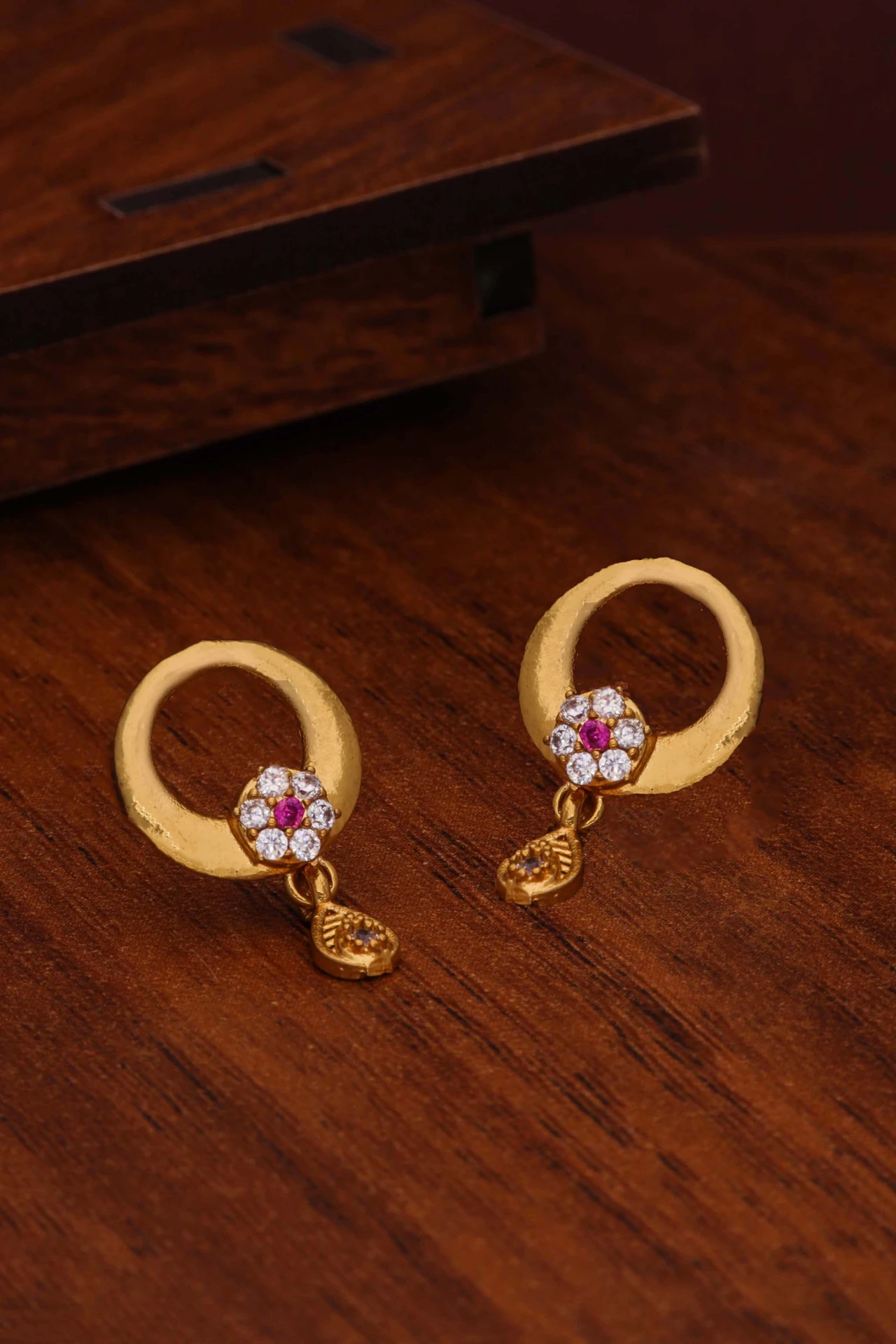 Gold Jewel Set