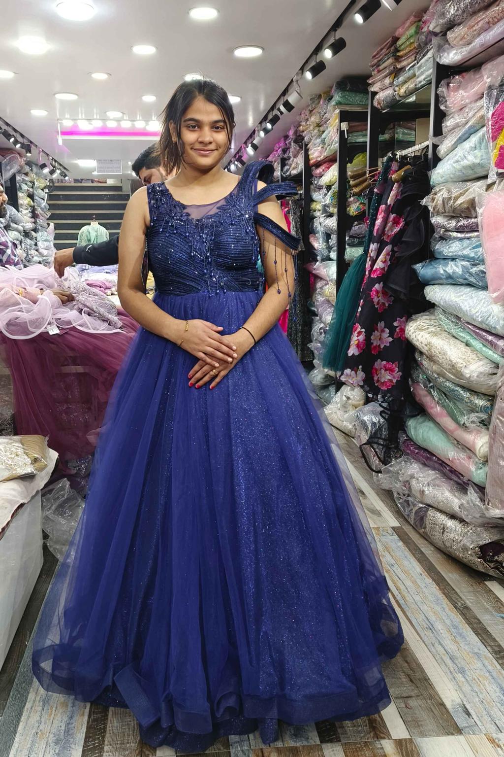 Women’s Party Wear Gown