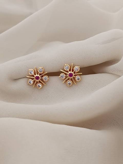 Antique & Traditional Stud Earrings