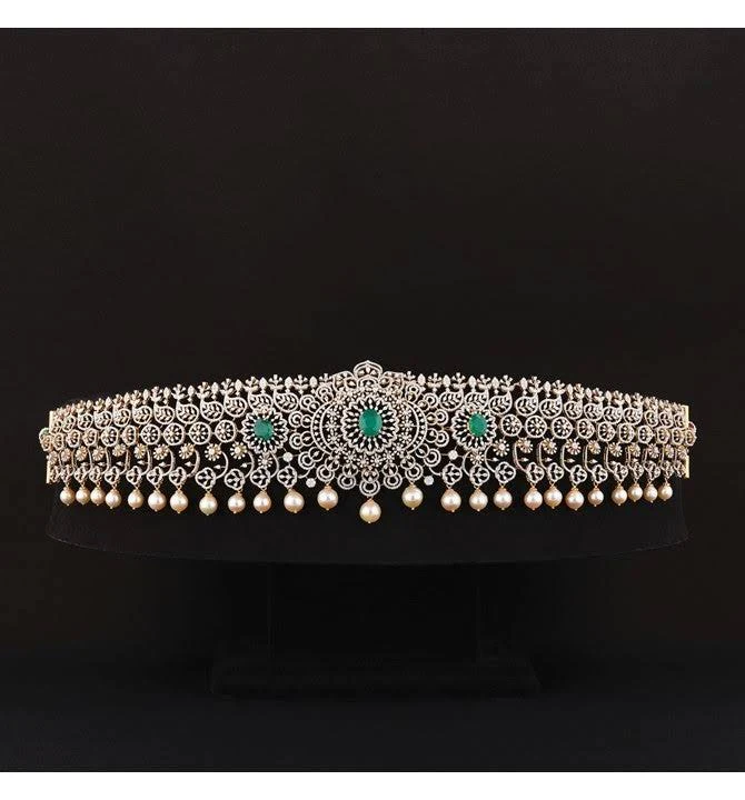 Floral Mango Pattern Diamond Vaddanam