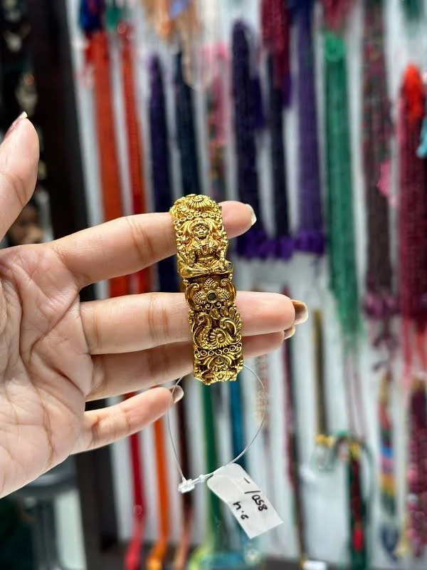 Nakshi laxmi kada bangle