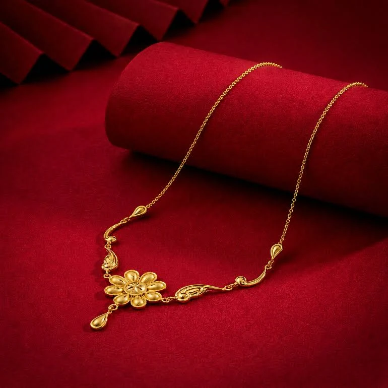 Yellow Gold Bloom Necklace – Handcrafted Floral Heritage Design