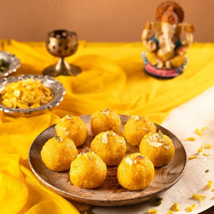 Motichoor Laddu (JPR) 1 kg – Laxmi Misthan Bhandar
