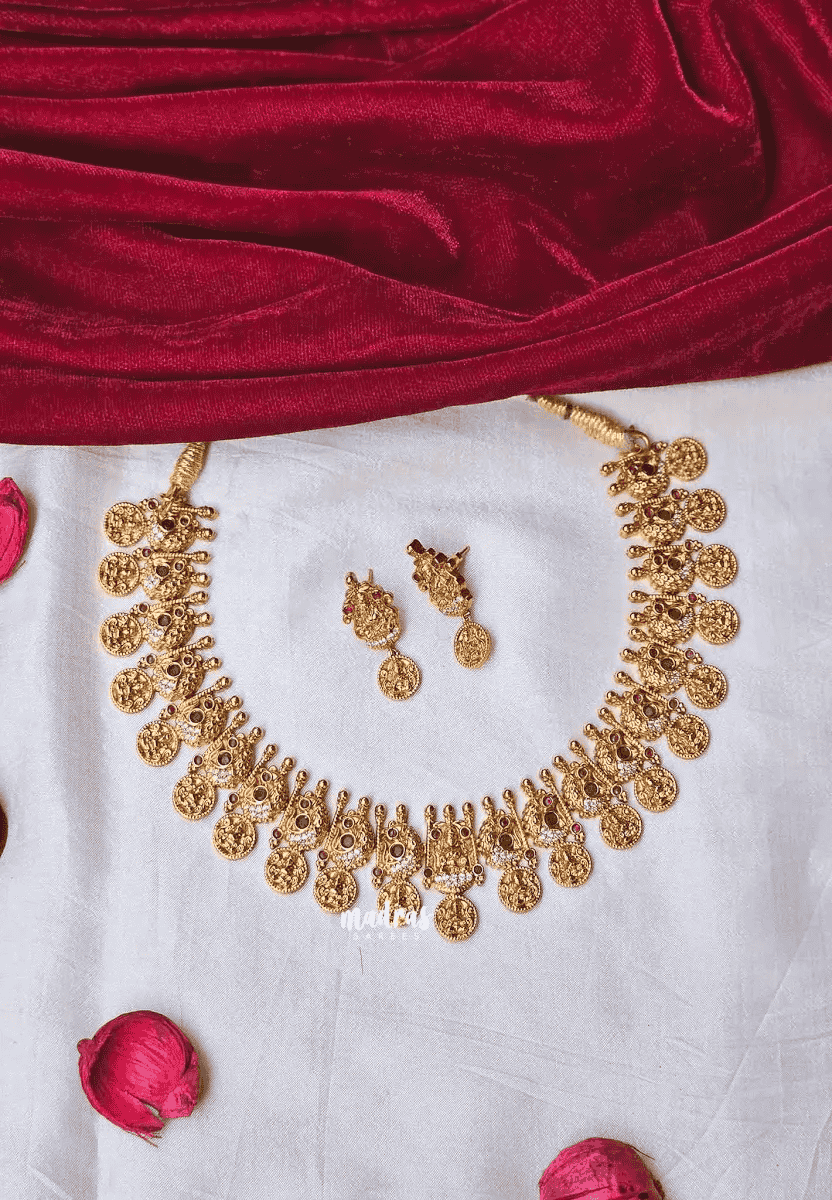 Traditional Lakshmi Bridal Short Necklace