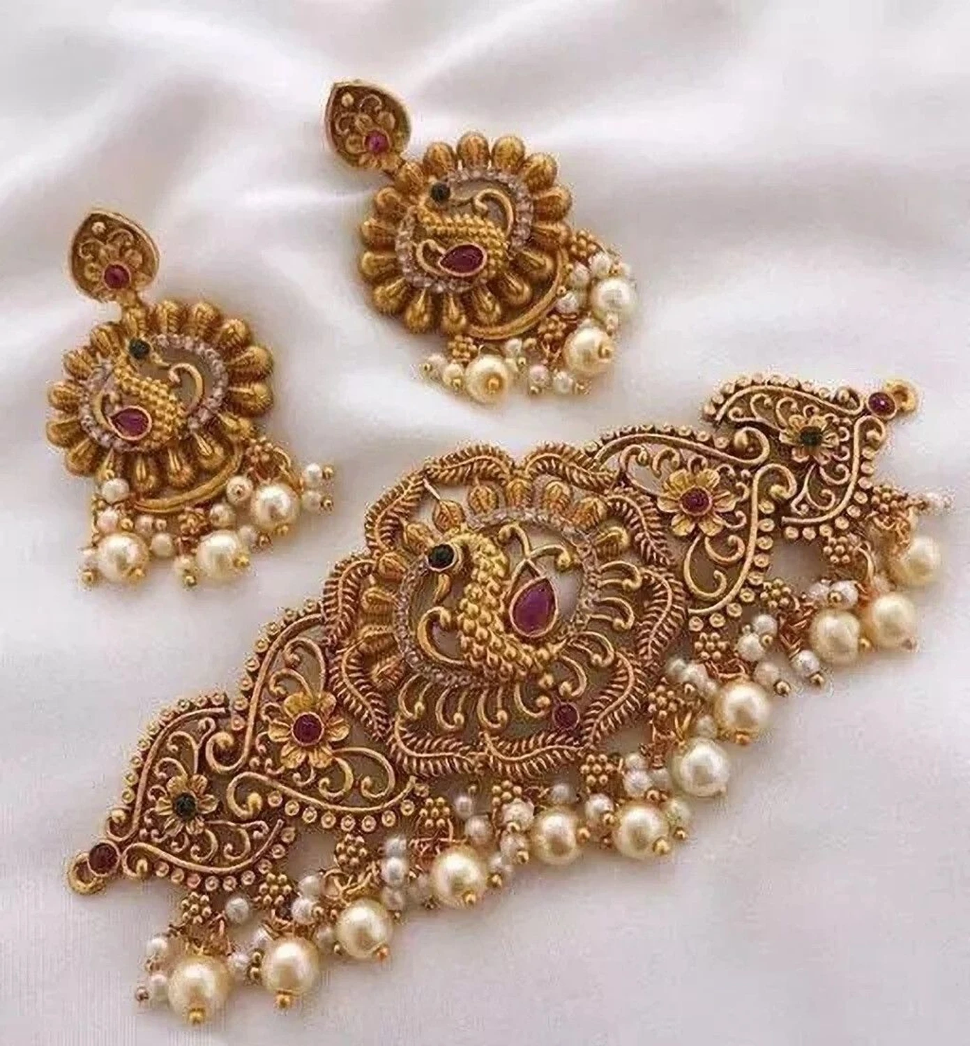 SIDDHI Alloy Gold-plated Gold Jewel Set