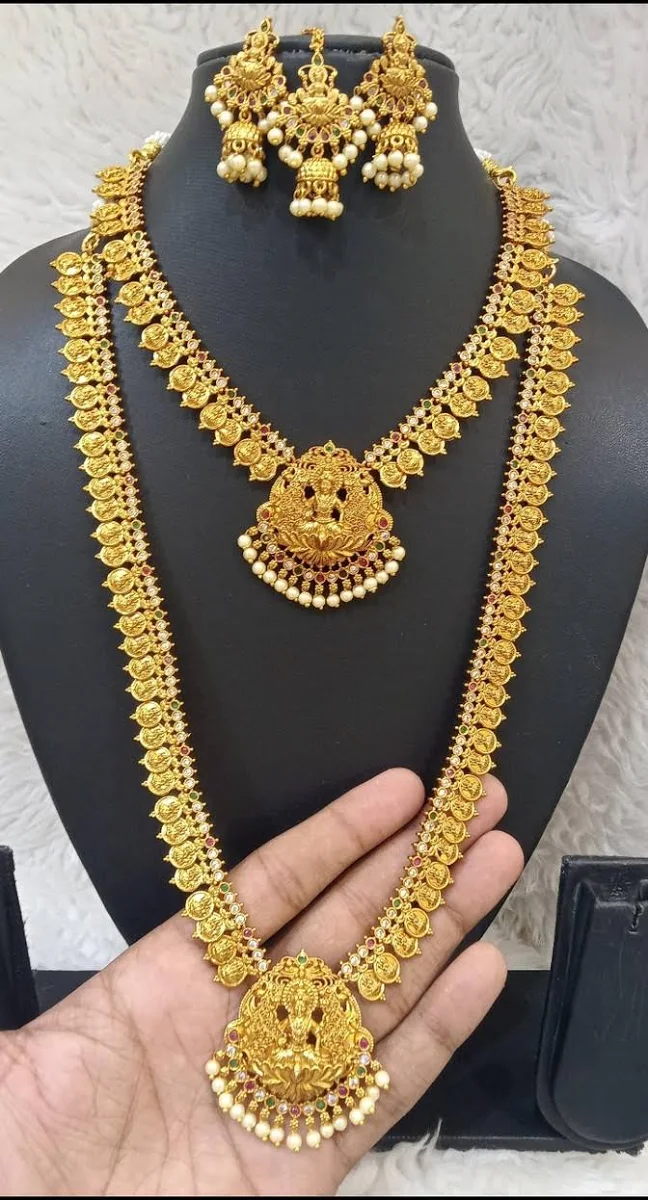 Soumya Alloy Gold-plated Gold Jewellery Set