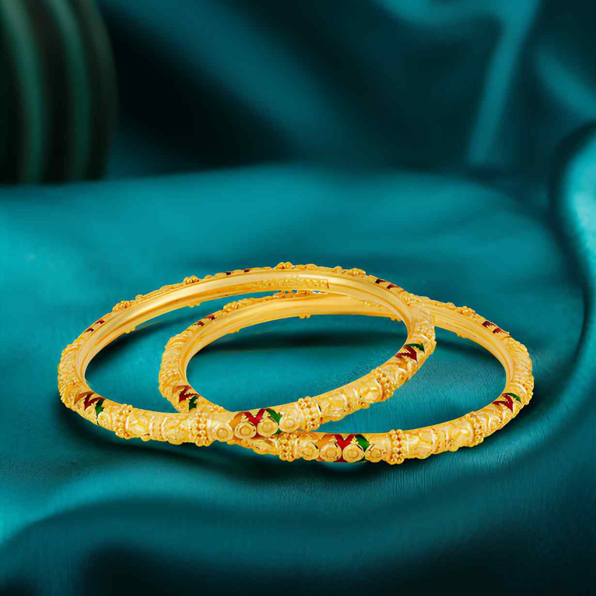 Delicate Designed 22K Gold Bangle