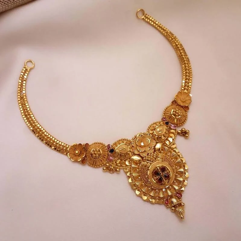 Aariana 22k Gold Necklace