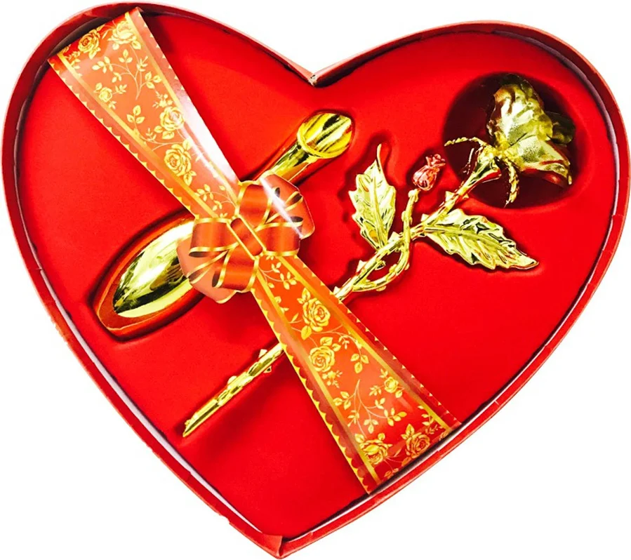 Priyankish Showpiece Gift Set